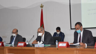 الوالي لامين بنعمر يترأس إجتماع لجنة اليقظة الإقتصادية محور التشغيل