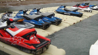 إطلاق خدمة عبر الخط لوضع وتتبع طلبات تسجيل السفن والدراجات المائية