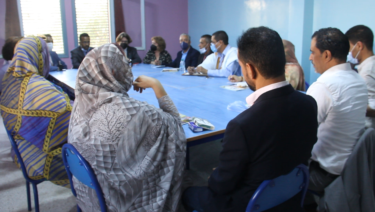 لقاء تواصلي لوفد من الباحثين الإسبان مع المجتمع المدني بالداخلة