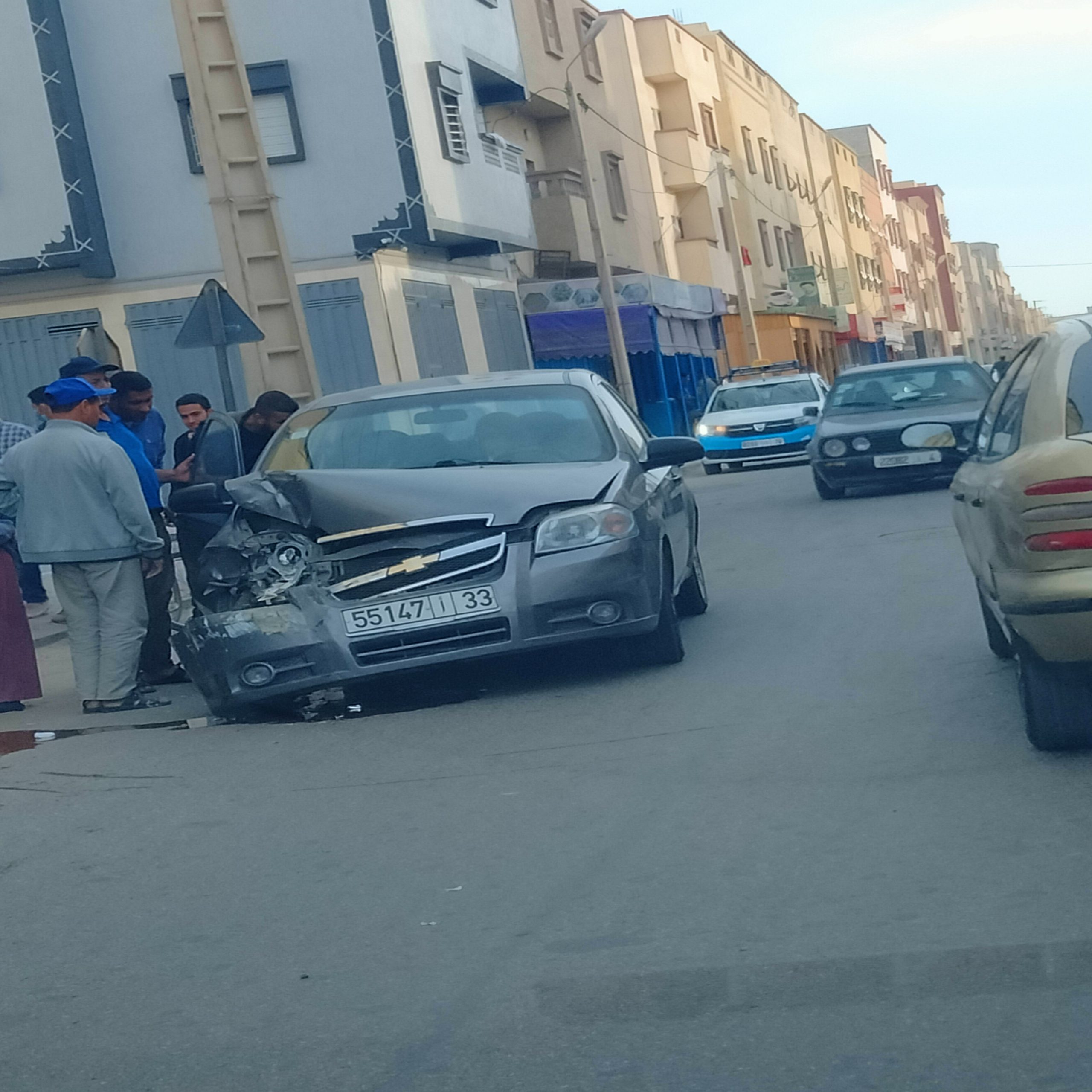 حادثة سير على مستوى شارع الإمام مالك .. الداخلة