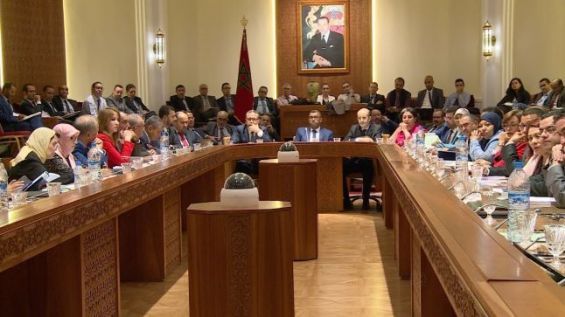 لجنة المالية بمجلس النواب تصادق على مقترح قانون بتصفية نظام معاشات أعضاء مجلس المستشارين