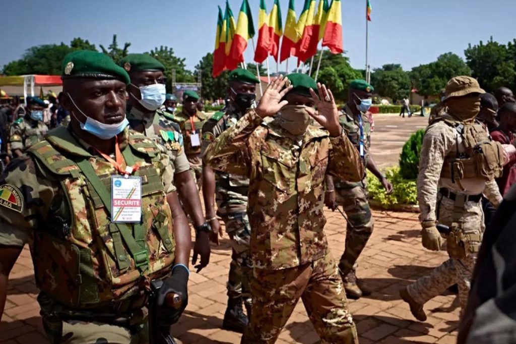 الاتحاد الأفريقي يعلق عضوية مالي ويرفض ترشح «غويتا» للانتخابات