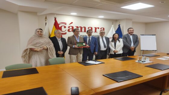 بالصور .. غرفة التجارة والصناعة بجهة الداخلة توقع اتفاقية شراكة مع نظيرتها ب Gran canaria الإسبانية