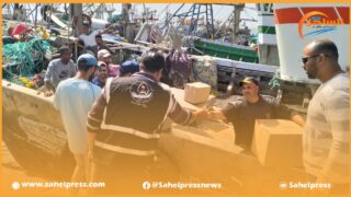 الداخلة .. أرامل حراس المراكب يستفيدون من القفة الرمضانية الممنوحة من طرف مؤسسة “جود” للتنمية