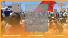 الداخلة .. حرمان نساء ورجال التعليم من حقهم في البقع الأرضية المسلمة لهم من طرف الولاية يدفعهم الى الإحتجاج