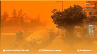 عاصفة من الغبار تغطي سماء مدينة مراكش الحمراء