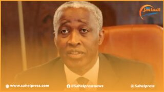 ريمون ندونغ سيما المعارض الشرس للرئيس المخلوع علي بونغو يعين كرئيس وزراء انتقالي