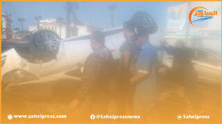 عاجل .. إنقلاب سيارة خفيفة بشارع الولاء بالداخلة