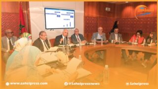 بعبارة ” الأكل مع الذيب والبكاء مع النعجة “..(ياسمين لمغور) تنتقد تنصل النقابات المشاركة في الحوار القطاعي للنظام الأساسي الجديد