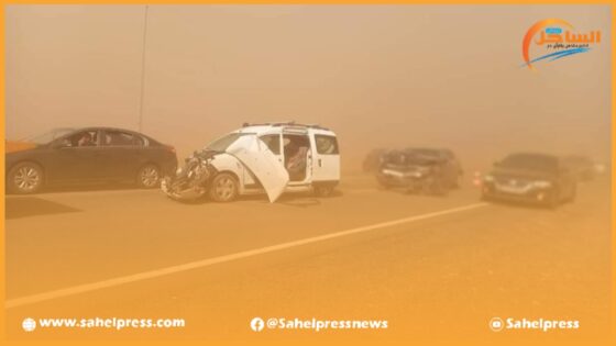 الرياح القوية تعطل الرحلات بمطار محمد الخامس وتتسبب في حوادث خطيرة على الطرق السيارة