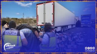 الأمن الإسباني يوقف 9 مزارعين إسبان بسبب محاولة إحراقهم مستودع للخضروات والفواكه المغربية