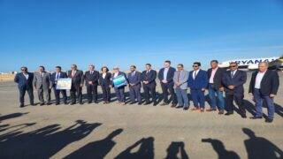 الداخلة ..عقد شراكة مع Ryanair لإطلاق أول خطين جويين يربطان الداخلة بلانزاروتي ومدريد