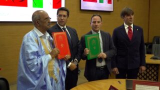 الداخلة.. جماعة العركوب توقع اتفاقية توأمة مع فاستو الايطالية