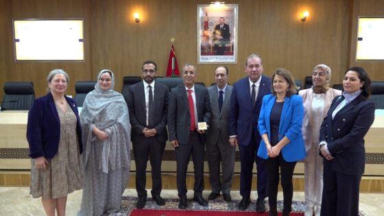 شاهد .. وفد من أعضاء مجلس الشيوخ الفرنسي يطلع على عرض حول المشروعات التنموية الكبرى بجهة الداخلة وادي الذهب